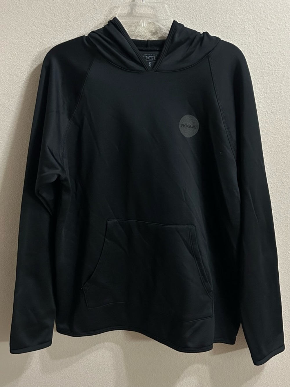 Rogue Fitness Hoodie Size S Black Pullover Sweatshirt Activewear Athleisure